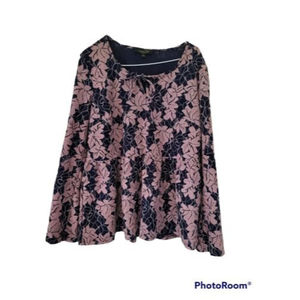 Susanne Betro Size L Tiered Baby Doll Textured Floral Blouse Top Blue Purple